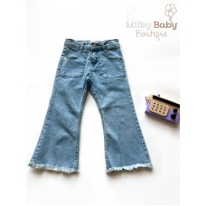 Üstten cep detaylı -saçaklı paça jean